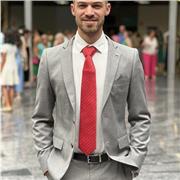 Soy estudiante de ADE y doy apoyo de matemáticas para estudiantes de primaria